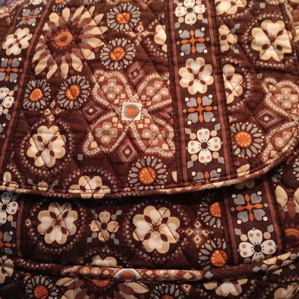 COPY - Vera Bradley cute satchel brown florals